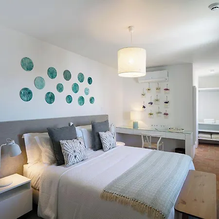 ゲストハウス Tradition 4*