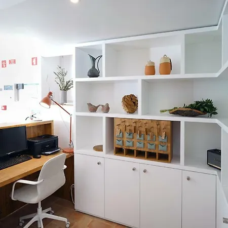 ゲストハウス Tradition 4*